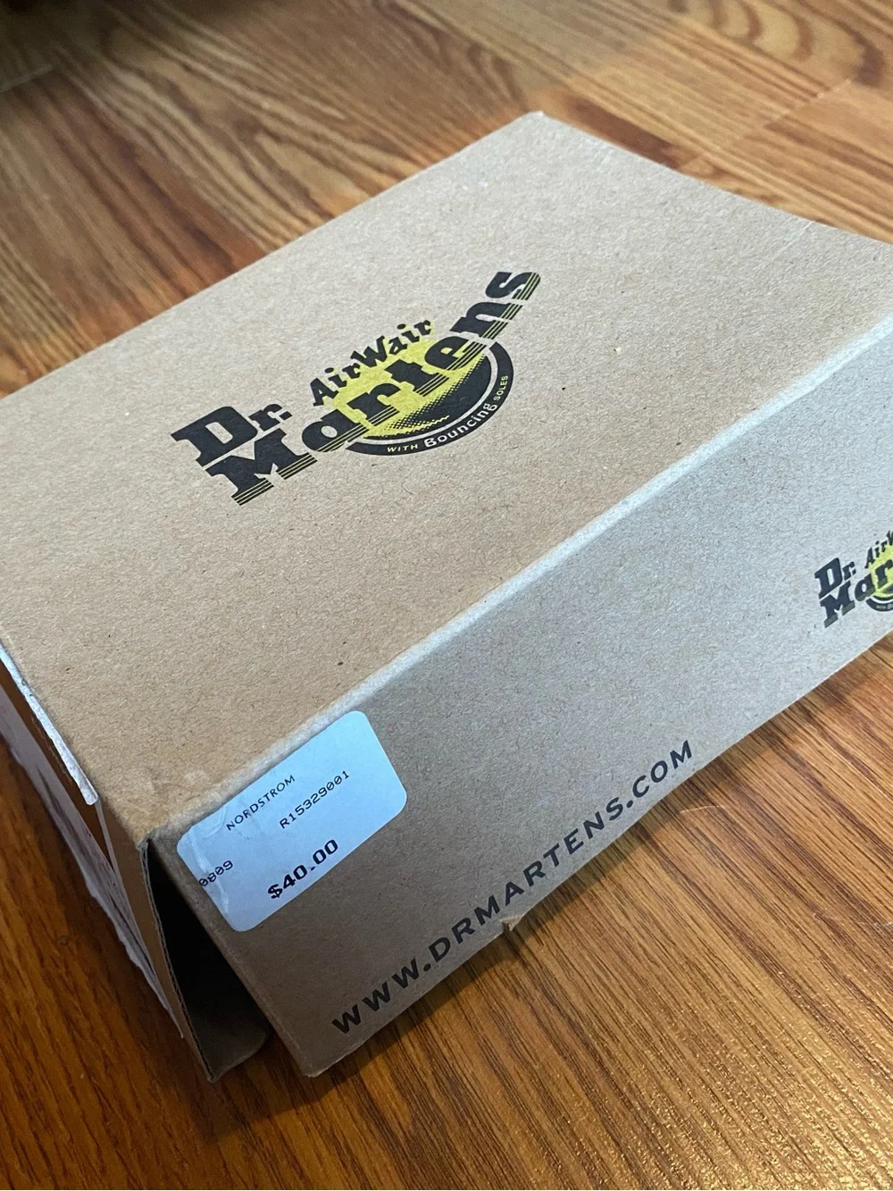Dr. Martens kids lace